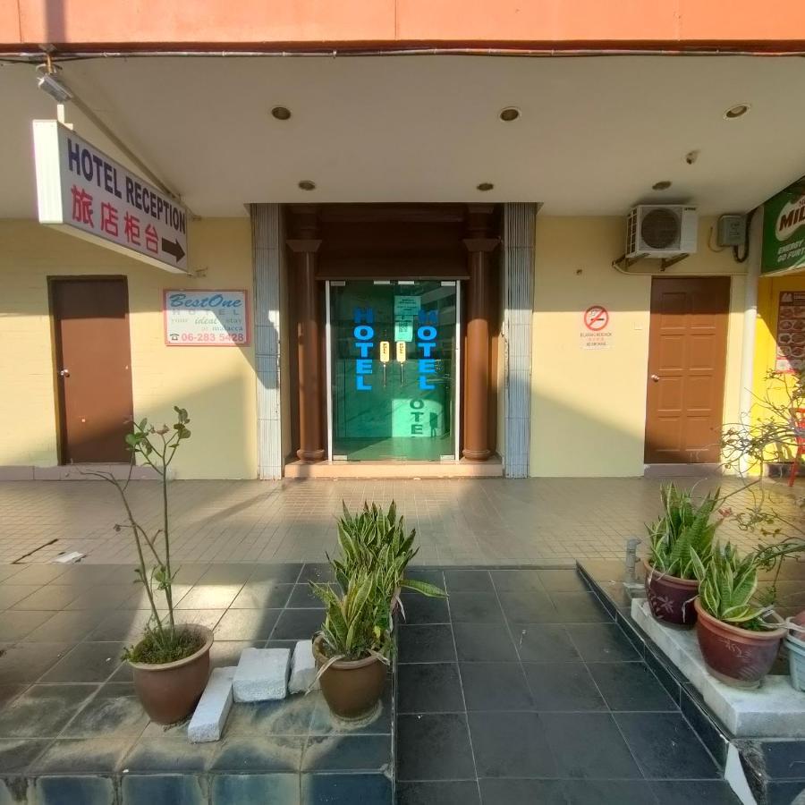 Best One Hotel Malacca Luaran gambar